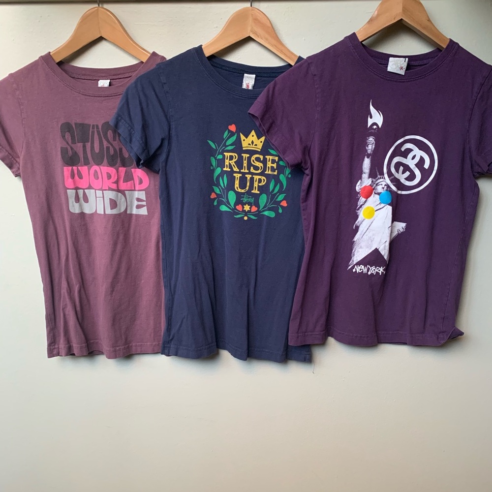 3 Pc Bundle Lot: Stussy Tees🗽🌎💀⬆️👑❤️🌿
